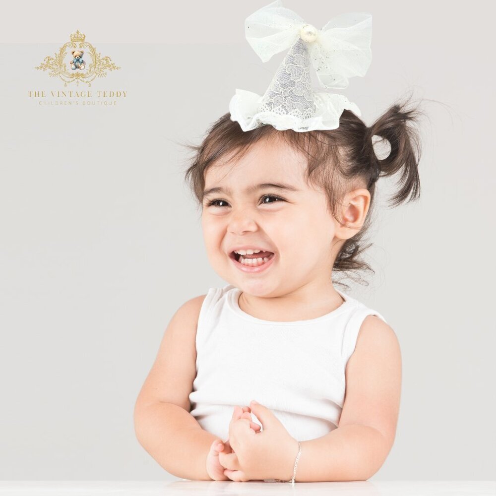 NWT Cute Girls Princess Crown Happy Birthday Hat Lovely Lace & Pearls White OS